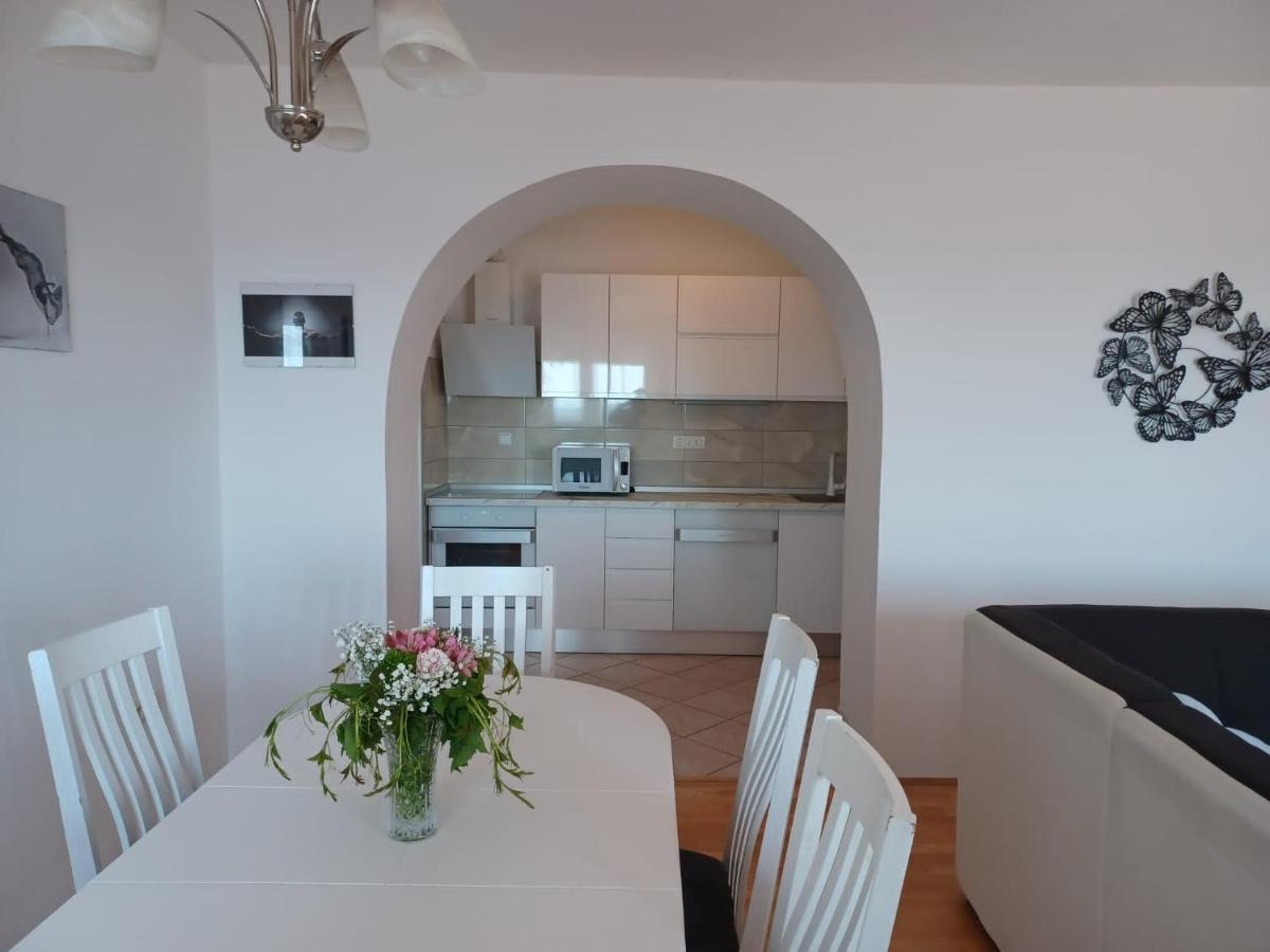 Bella Vista Apartment シベニク エクステリア 写真