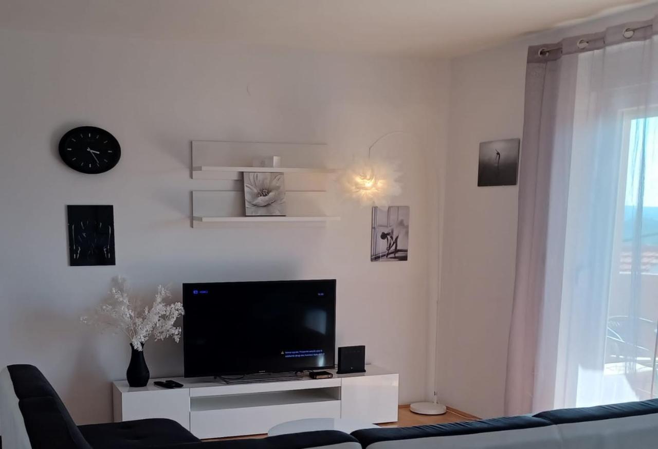 Bella Vista Apartment シベニク エクステリア 写真