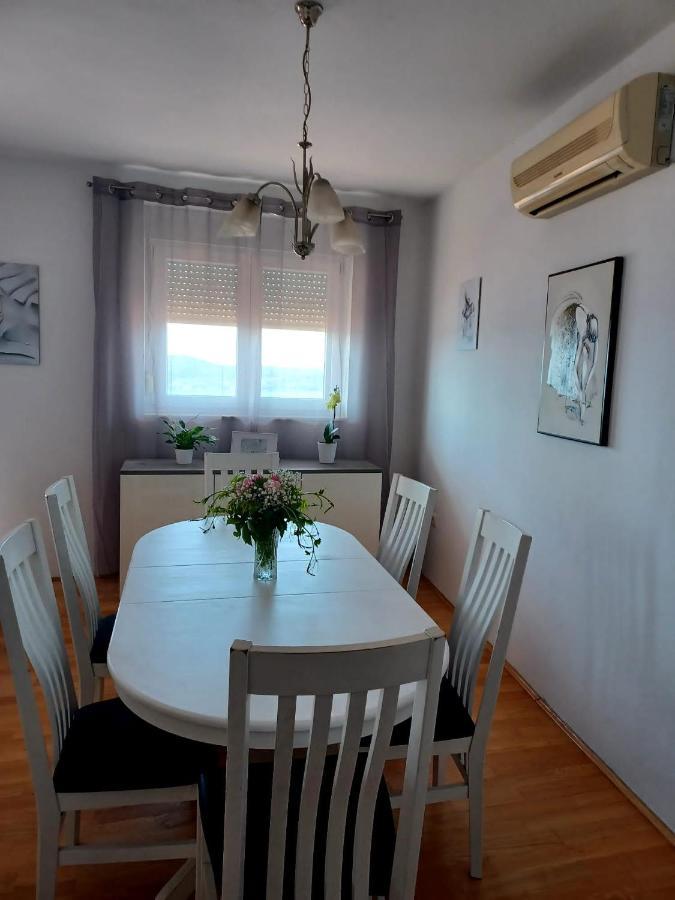 Bella Vista Apartment シベニク エクステリア 写真