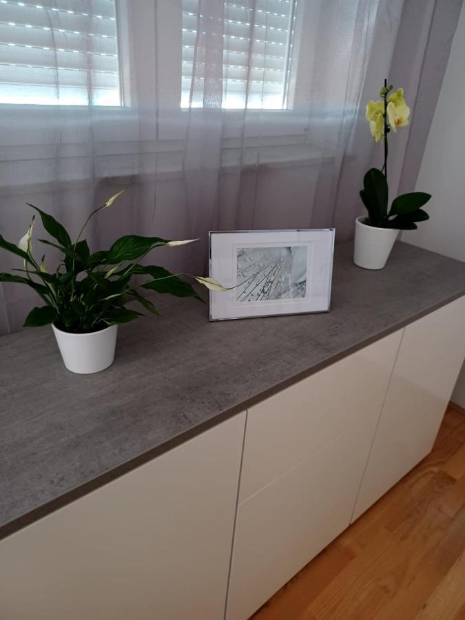Bella Vista Apartment シベニク エクステリア 写真